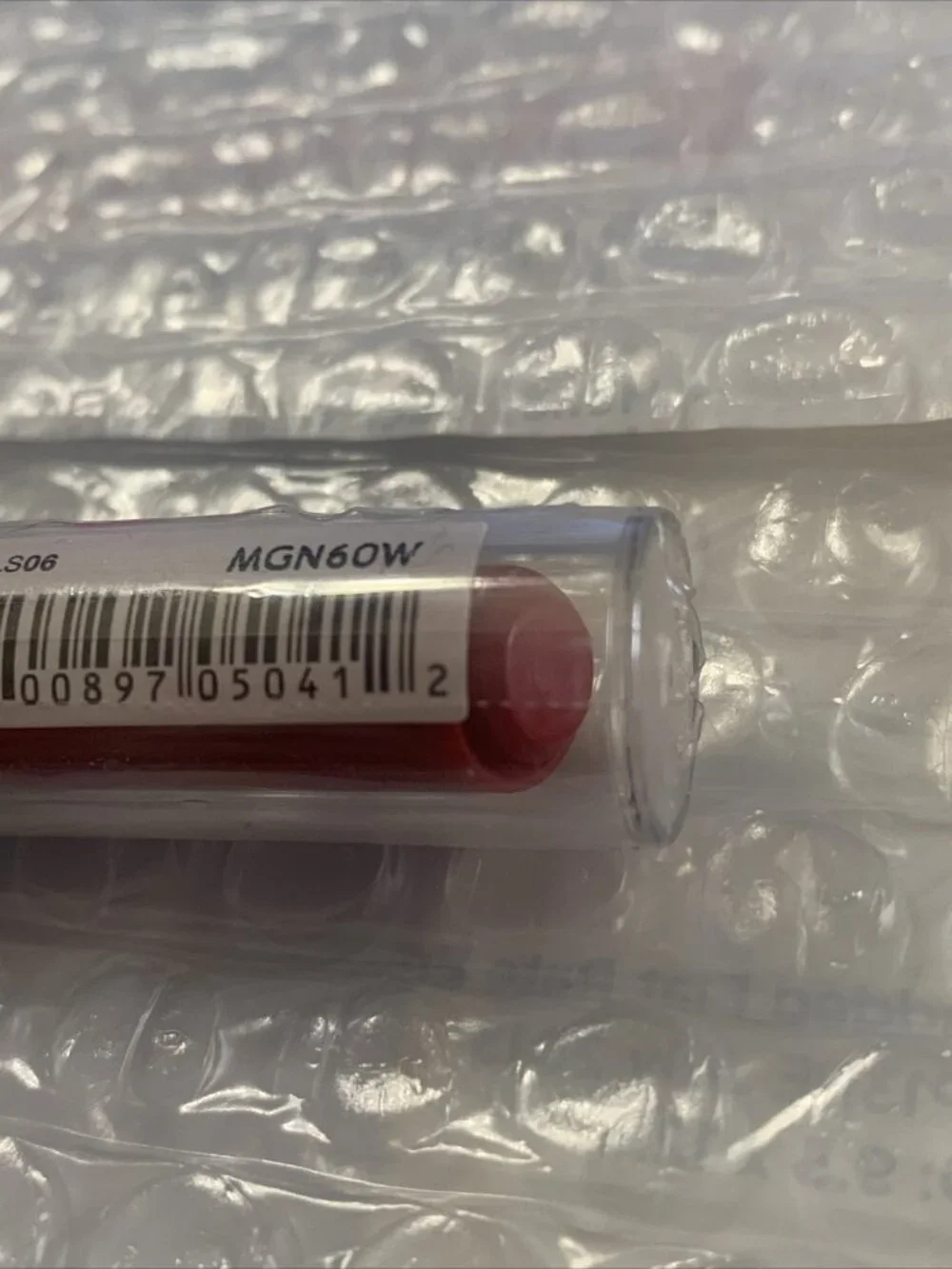 NYX Cosmetics Turnt Up! Lipstick, Hollywood Red NEW TULS06 new sealed